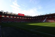 Zona de rebaixamento da Premier League tem apenas clubes recém-promovidos