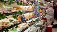 Consumo em supermercados cresce 1,25% em abril ante março, diz Abras