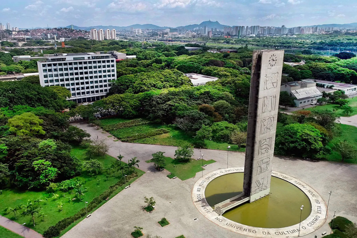 Universidade de São Paulo (USP)