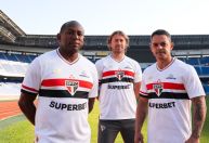 São Paulo lança nova camisa em homenagem ao tri mundial; veja valores