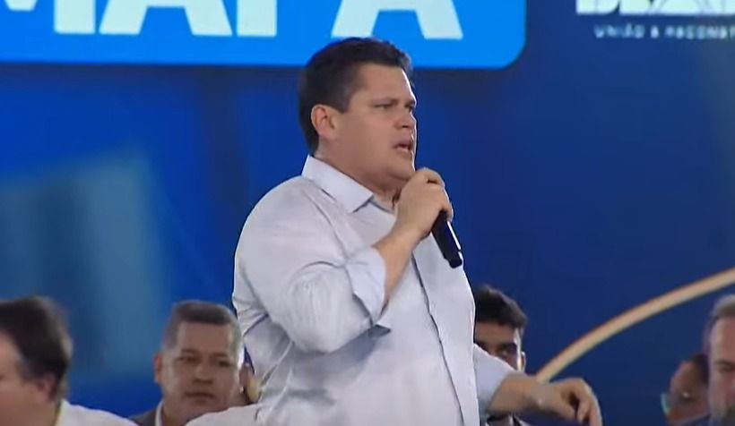 O presidente do Senado, Davi Alcolumbre