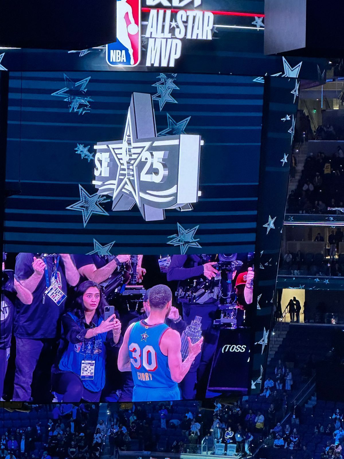 Stephen Curry, que disputou seu 11º All-Star Game, foi eleito o MVP do torneio • Foto: Ludmila Candal / CNN Brasil