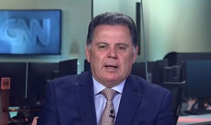 Raquel Lyra tem interesse em sair do PSDB e não é de agora, diz Perillo