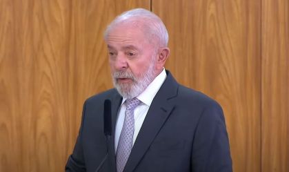 Lula sobre reforma ministerial: "Estou contente com o meu governo"