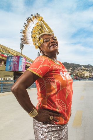 Aldione Senna é uma das principais passistas do Carnaval do Rio de Janeiro • Divulgação/@alexwoloch/Camarote Mar