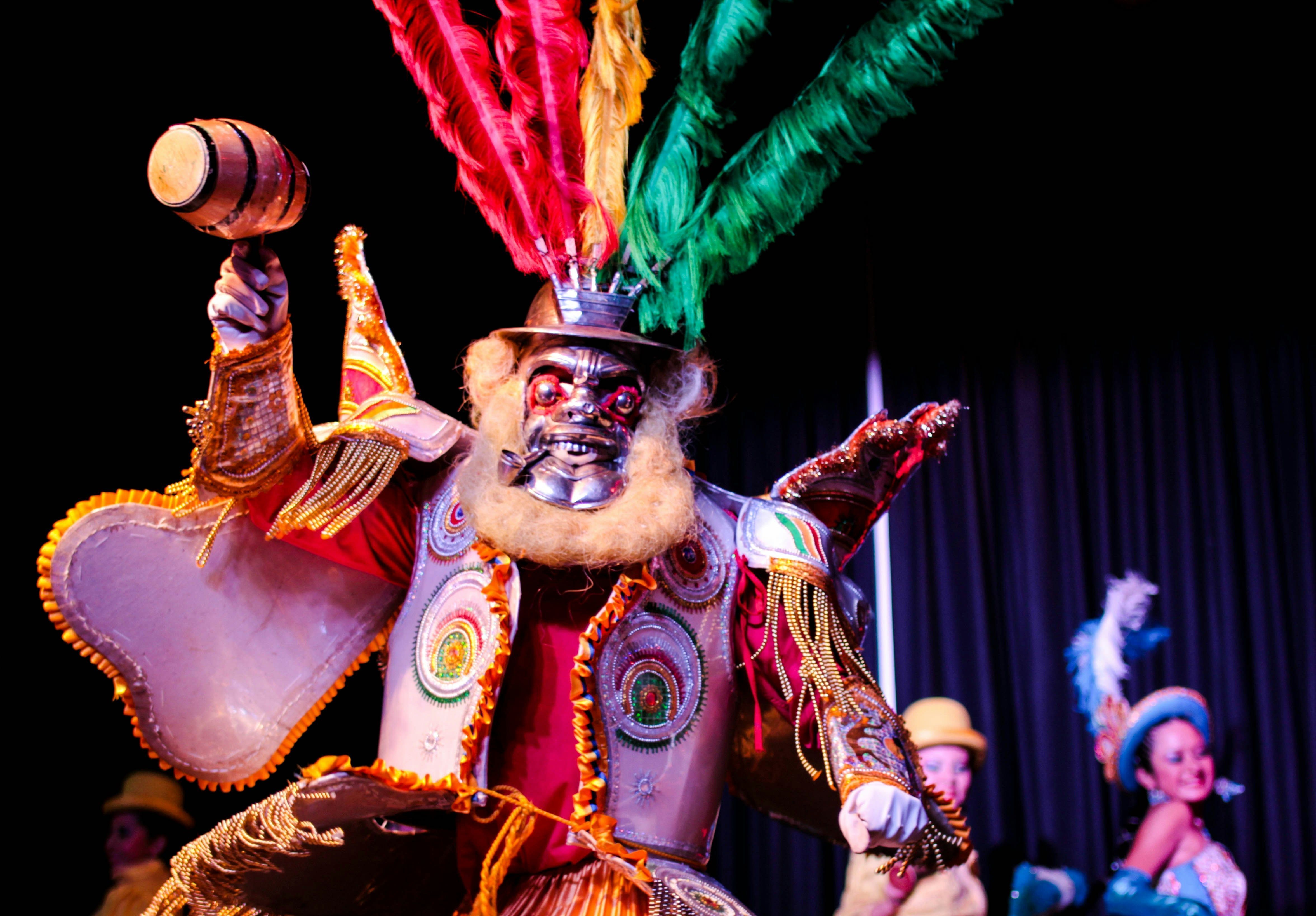 Carnaval de Oruro, na Bolívia • Andrea Huls Pareja/Unsplash