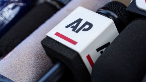 Repórter da AP teria sido bloqueado de entrar no Salão Oval na terça-feira (11).