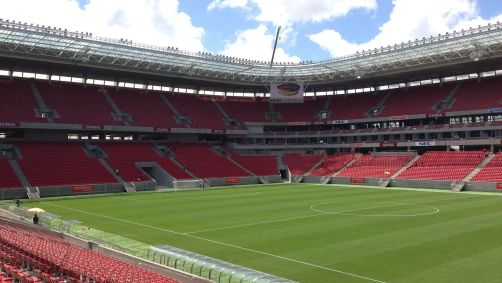 Jaguar e Santa Cruz se enfrentam na Arena de Pernambuco, nesta sexta-feira (7)