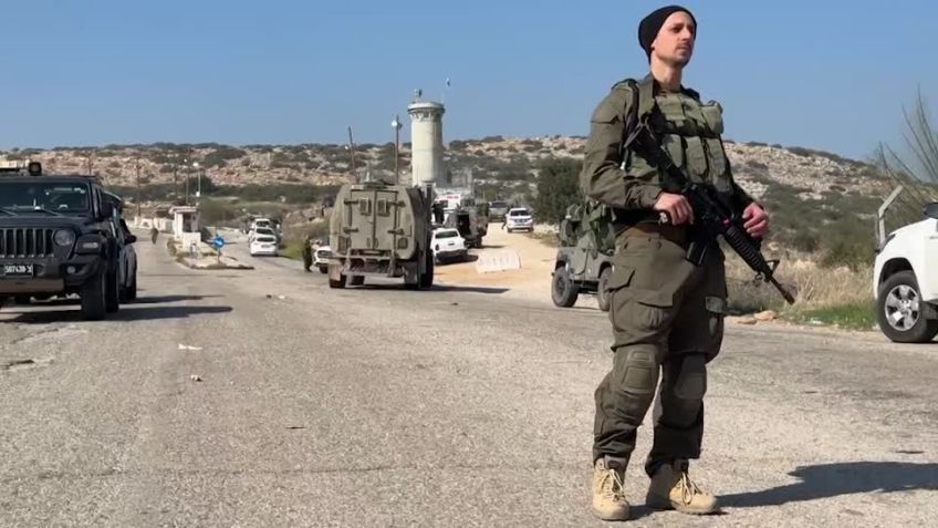 Forças israelenses durante tiroteio no norte da Cisjordânia, em fevereiro • REUTERS / MDA