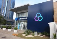 Banrisul lucra R$ 284 mi no 4º tri; queda de 6,5% em 12 meses