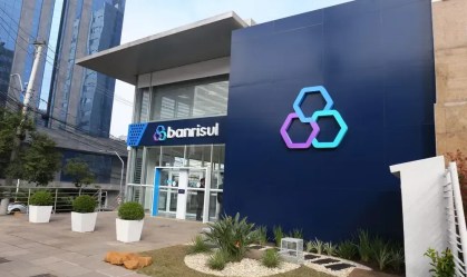 Meta em 2026 é crescer na carteira PJ, diz presidente do Banrisul à CNN