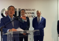 “Judiciário arrecada pouco mais da metade do que custa”, diz Barroso