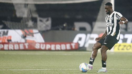 Bastos, do Botafogo, é um dos estrangeiros do Brasileirão