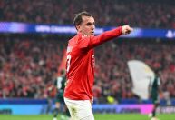 Em jogo emocionante, Benfica arranca empate e elimina Monaco da Champions