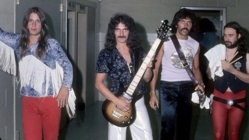 Banda Black Sabbath no Cobo Hall em Detroit, Michigan, nos EUA, em 1976