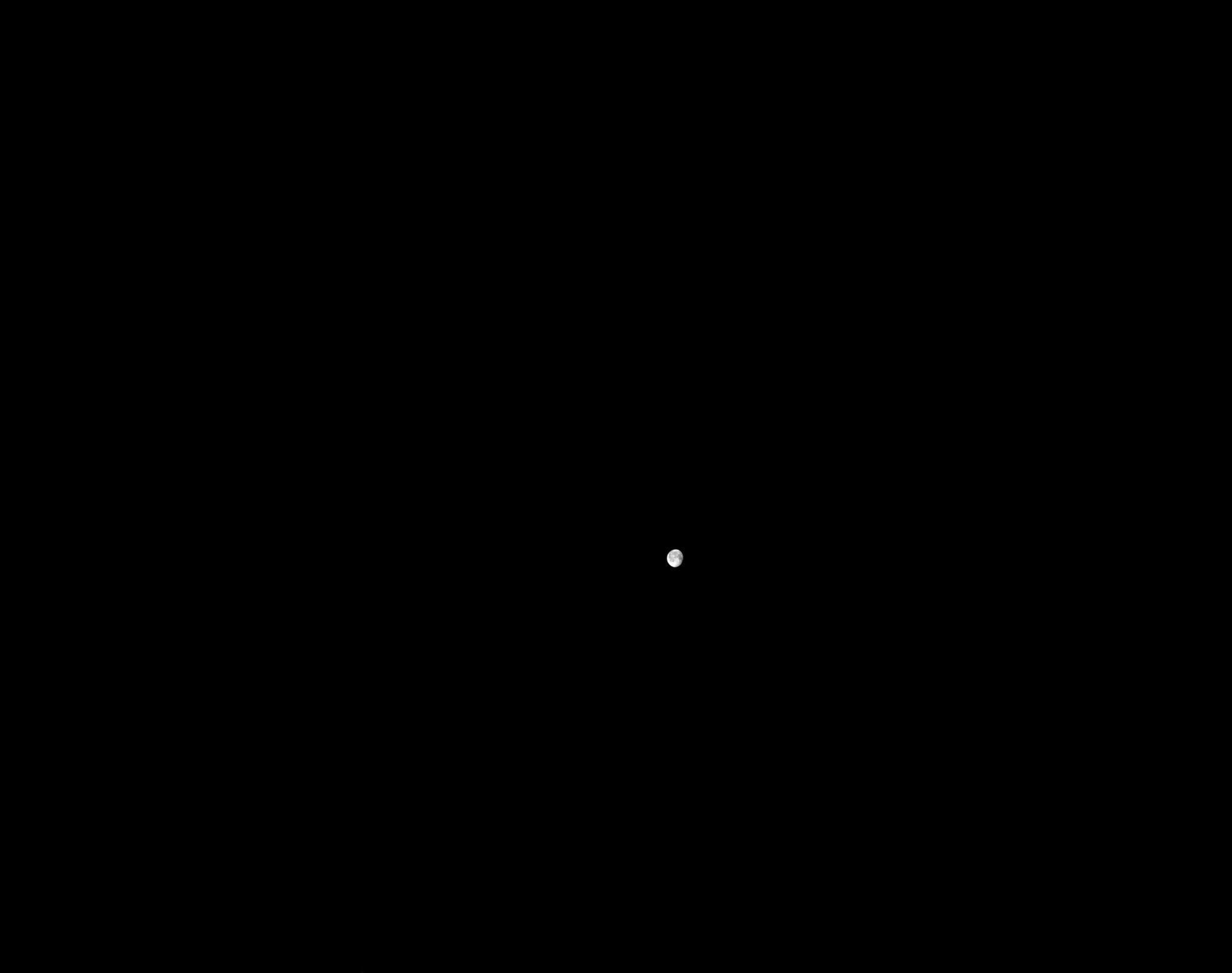 Foto da Lua a partir da órbita da espaçonave Blue Ghost ao redor da Terra • Firefly Aeroespacial via Newsource