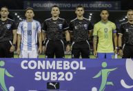 Brasil pode ser campeão do Sul-Americano em revanche contra Argentina