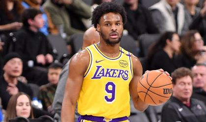 Bronny James em partida do Lakers