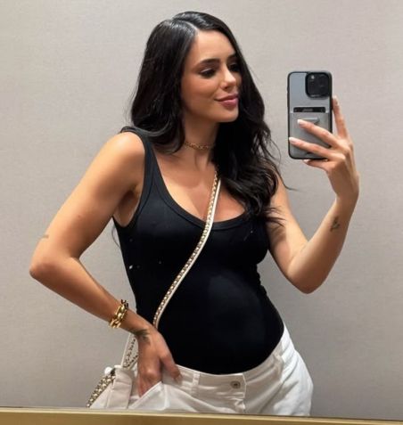 Bruna Biancardi mostra barriga de grávida • Instagram / Bruna Biancardi