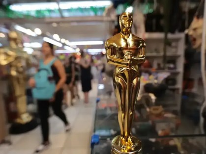 Por causa da indicação do filme "ainda estou aqui" ao Oscar, estatuetas do evento estão em alta