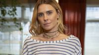 "Vale Tudo": Carolina Dieckmmann posa com novo visual de Leila; veja
