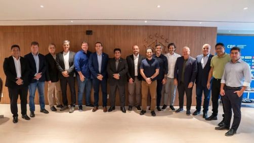 Ednaldo Rodrigues, presidente da CBF, se reúne com dirigentes Ednaldo Rodrigues, presidente da CBF, se reúne com dirigentes