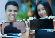 Proibição de celular na escola é bem-vinda, mas não é suficiente