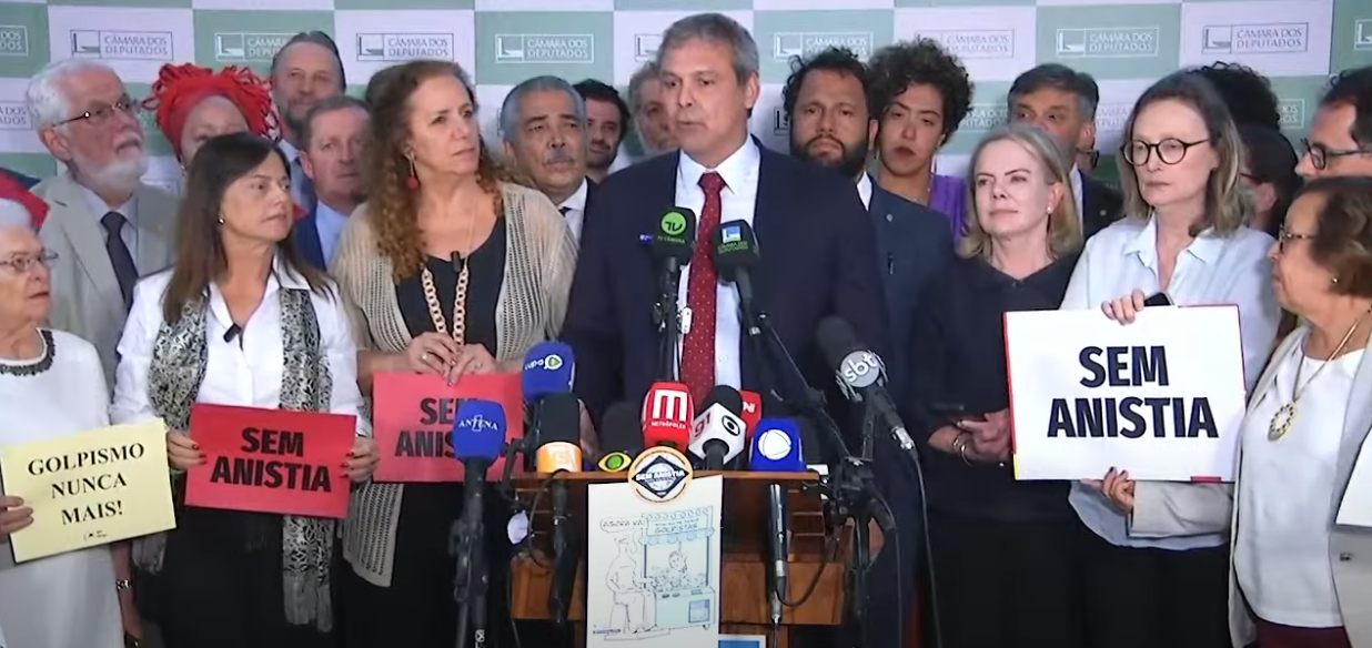 coletiva governo
