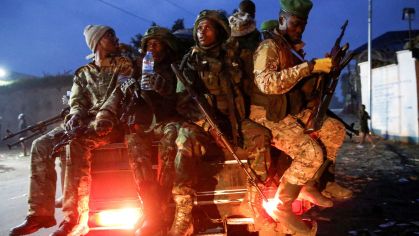 Integrantes do grupo rebelde M23 em Goma, leste da República Democrática do Congo.