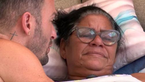 Dona Delma chora após ir para o Tá com Nada