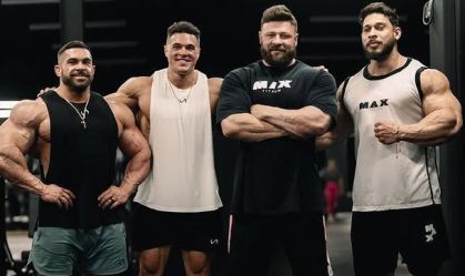 Derek Lunsford, Matthew Greggo, Fabricio Pacholok e Ramon Dino