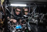 Cientistas de Oxford conseguem avanço em teletransporte quântico