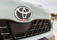 Toyota anuncia recall no Brasil para RAV4 PHEV e GR Corolla; entenda