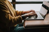 Golpes digitais estão mais sofisticados e personalizados; como evitar cair?