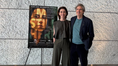 Fernanda Torres e Walter Salles em evento que promove "Ainda Estou Aqui"