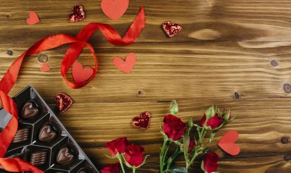 flores e chocolates