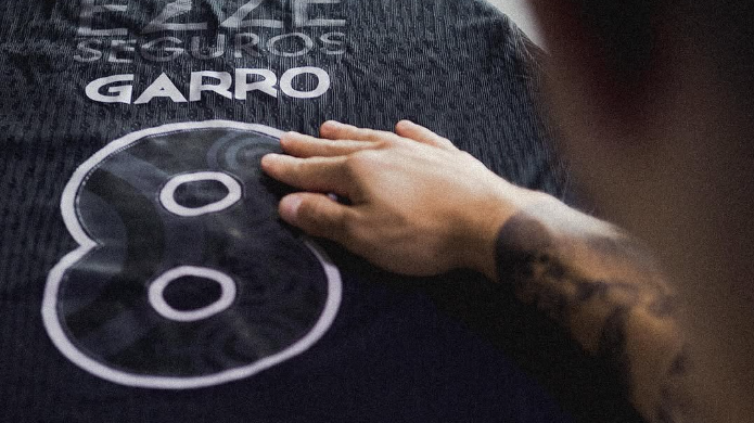 Garro desabafa sobre camisa 10: 