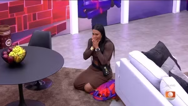 gracyanne-quarto-secreto-bbb25
