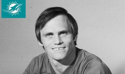 Bicampeão do Super Bowl, lenda da NFL morre aos 81 anos