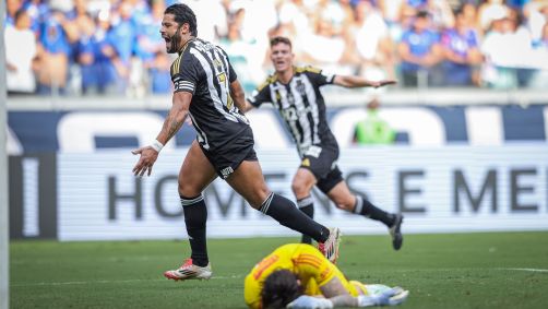 Hulk marcou o gol da vitória do Atlético-MG contra o Cruzeiro