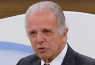Múcio diz que Lula pediu sua permanência porque governo vive "fase difícil"