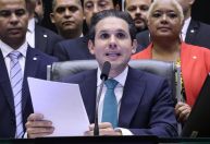 Novo presidente da Câmara cita filme indicado ao Oscar em discurso; entenda