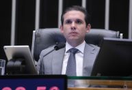 Hugo Motta promete celeridade para PEC da Segurança Pública