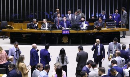 Câmara avalia plataforma digital do Recife para impulsionar redes da Casa