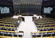Comissão da Câmara sobre nova lei do IR fará reuniões em municípios