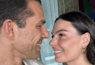Marcus Buaiz detalha casamento com Isis Valverde e diz que fará surpresa