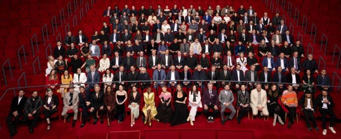 Famosos se reúnem em jantar dos indicados ao Oscar 2025