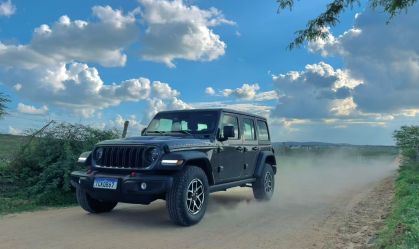 Jeep Wrangler é um SUV voltado para o mundo off-road