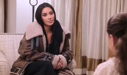 Kim Kardashian disse a assaltantes que precisava viver, segundo estilista