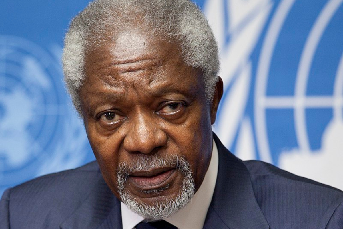 Diplomata ganês, Kofi Annan recebeu o Prêmio Nobel da Paz por sua atuação como secretário da ONU e por dar prioridade aos direitos humanos como uma agenda de mandato • US Mission in Geneva/Flickr